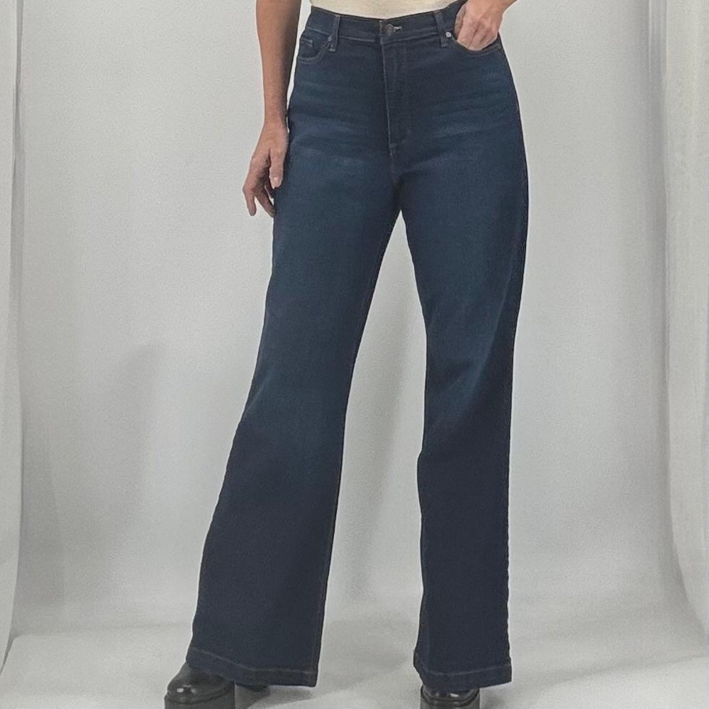 Sofia Vergara Melisa High Rise Dark Wash Flare Denim Jeans Size 18